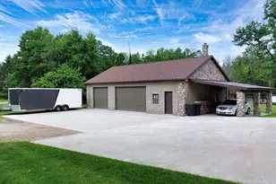 N12751 Wolfe Ln, Silver Cliff, WI 54104 - Photo 4