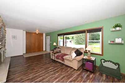 4520  Garden Dr, Racine, WI 53403 - Photo 4