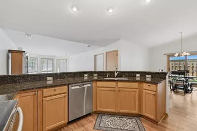 2011  27th Ave, Kenosha, WI 53140 - Photo 10