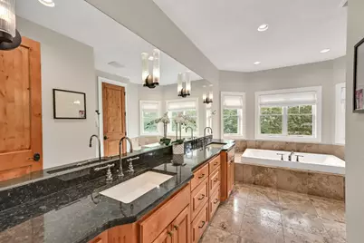 14165 N Pine Bluff Rd, Mequon, WI 53097 - Photo 18