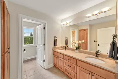 14165 N Pine Bluff Rd, Mequon, WI 53097 - Photo 28