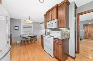 10336 W Park Ridge Ave, Wauwatosa, WI 53222 - Photo 12