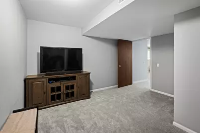 833 W Mohawk Trl, DeForest, WI 53532 - Photo 24