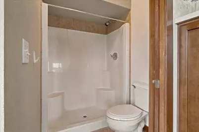 9335 W Mount Zion Dr, Milwaukee, WI 53224 - Photo 16