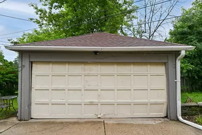 4116 N Woodburn St #4118, Shorewood, WI 53211 - Photo 32