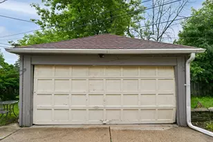 4116 N Woodburn St, Shorewood, WI 53211 - Photo 32