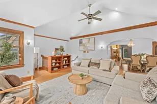 4116 N Woodburn St, Shorewood, WI 53211 - Photo 6