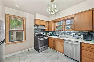 4116 N Woodburn St, Shorewood, WI 53211 - Photo 24