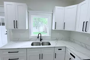1438 Grange Ave, Racine, WI 53405 - Photo 10