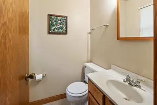 924 N 18th Ave, West Bend, WI 53090 - Photo 24