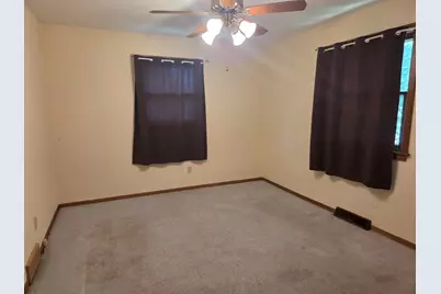 719  Holland Ave #2, Delavan, WI 53115 - Photo 10