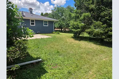 719  Holland Ave #2, Delavan, WI 53115 - Photo 2