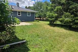 719 Holland Ave, Delavan, WI 53115 - Photo 2