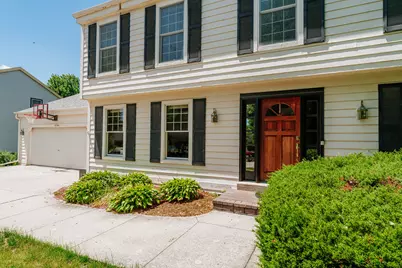 3106  Fox Ridge Dr, Waukesha, WI 53189 - Photo 4
