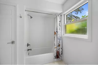 13334 N Lakewood Dr, Mequon, WI 53097 - Photo 32