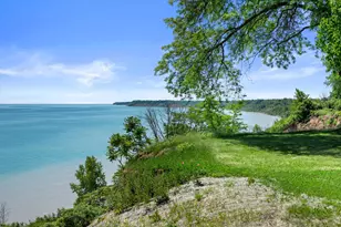 13334 N Lakewood Dr, Mequon, WI 53097 - Photo 6