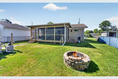 408  9th St, Somers, WI 53140 - Photo 20