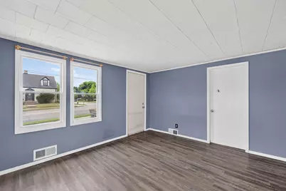 4124  21st St, Racine, WI 53405 - Photo 6