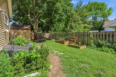 207 E Jefferson St, Oconomowoc, WI 53066 - Photo 6