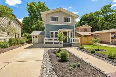 924  Nagawicka St, Delafield, WI 53018 - Photo 4