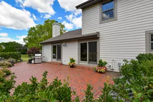 14335 W Meadowshire Ct, New Berlin, WI 53151 - Photo 42