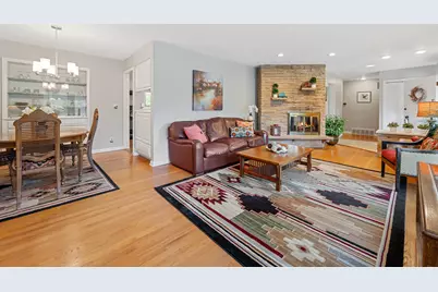 1603 W Zedler Ln, Mequon, WI 53092 - Photo 4