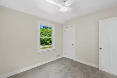 2126 S 80th St #2128, West Allis, WI 53219 - Photo 10