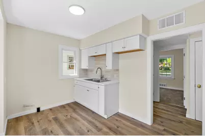 2126 S 80th St #2128, West Allis, WI 53219 - Photo 20