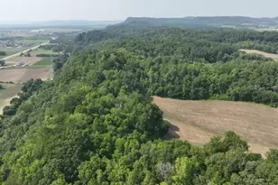 1000 Glomstad Rd, Holmen, WI 54636 - Photo 16