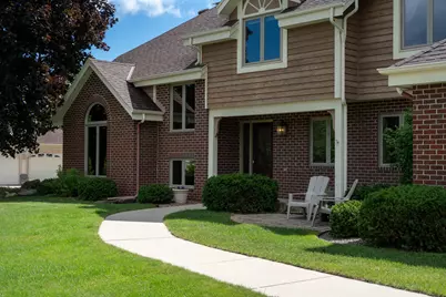 S67W20071  Benjamin Ct, Muskego, WI 53150 - Photo 6