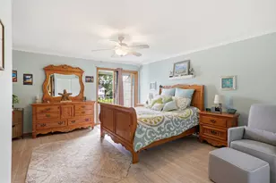 8306 S Tuckaway Shores Dr, Franklin, WI 53132 - Photo 18