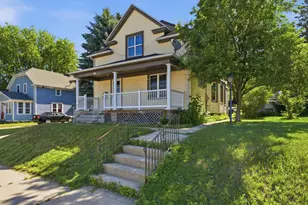 1113 S 13th St, Manitowoc, WI 54220 - Photo 24