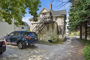 1113 S 13th St, Manitowoc, WI 54220 - Photo 26
