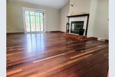 11233  3rd Ave, Pleasant Prairie, WI 53158 - Photo 4