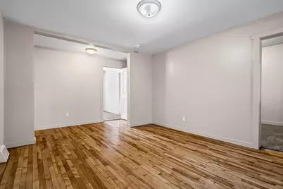 1112  11th St, La Crosse, WI 54601 - Photo 2