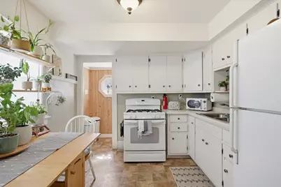 2521 N 58th St, Milwaukee, WI 53210 - Photo 10