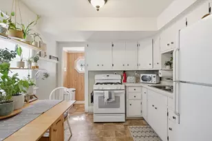 2521 N 58th St, Milwaukee, WI 53210 - Photo 10