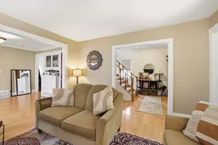 2521 N 58th St, Milwaukee, WI 53210 - Photo 6