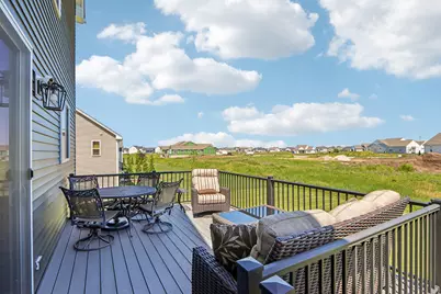 1390  Foxwood Pass, Oconomowoc, WI 53066 - Photo 38