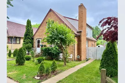 214 S 65th St, Milwaukee, WI 53214 - Photo 4