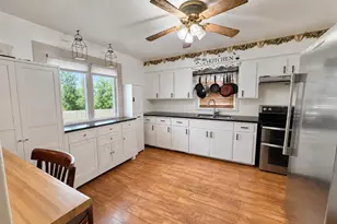 214 S 65th St, Milwaukee, WI 53214 - Photo 10