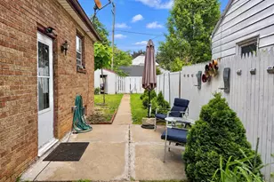 214 S 65th St, Milwaukee, WI 53214 - Photo 6