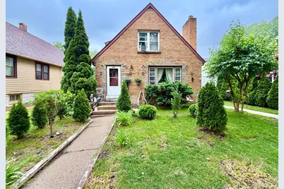 214 S 65th St, Milwaukee, WI 53214 - Photo 2