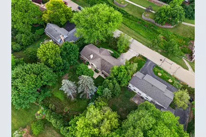 8308 N Indian Creek Pkwy, Fox Point, WI 53217 - Photo 52