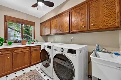 8308 N Indian Creek Pkwy, Fox Point, WI 53217 - Photo 32