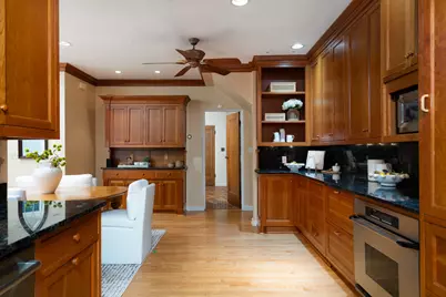 1101 E Circle Dr, Whitefish Bay, WI 53217 - Photo 22