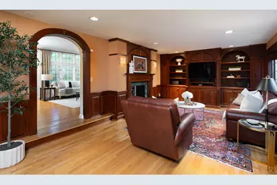 1101 E Circle Dr, Whitefish Bay, WI 53217 - Photo 18