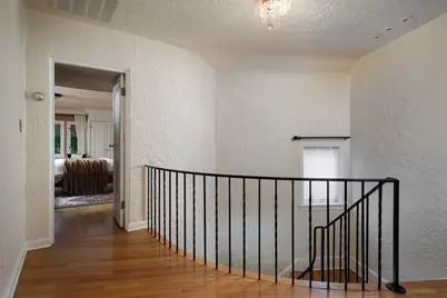 1101 E Circle Dr, Whitefish Bay, WI 53217 - Photo 28