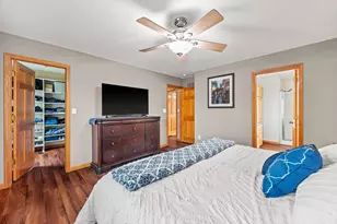 W203N17272 Francis Dr, Jackson, WI 53037 - Photo 20