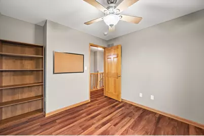 W203N17272  Francis Dr, Jackson, WI 53037 - Photo 28
